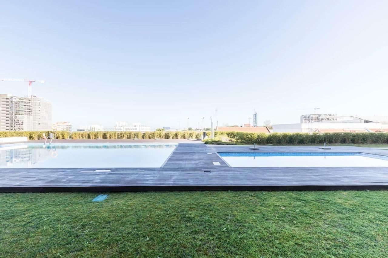 Apartmán Amazing Flat - Pool And Parking Lisboa Exteriér fotografie